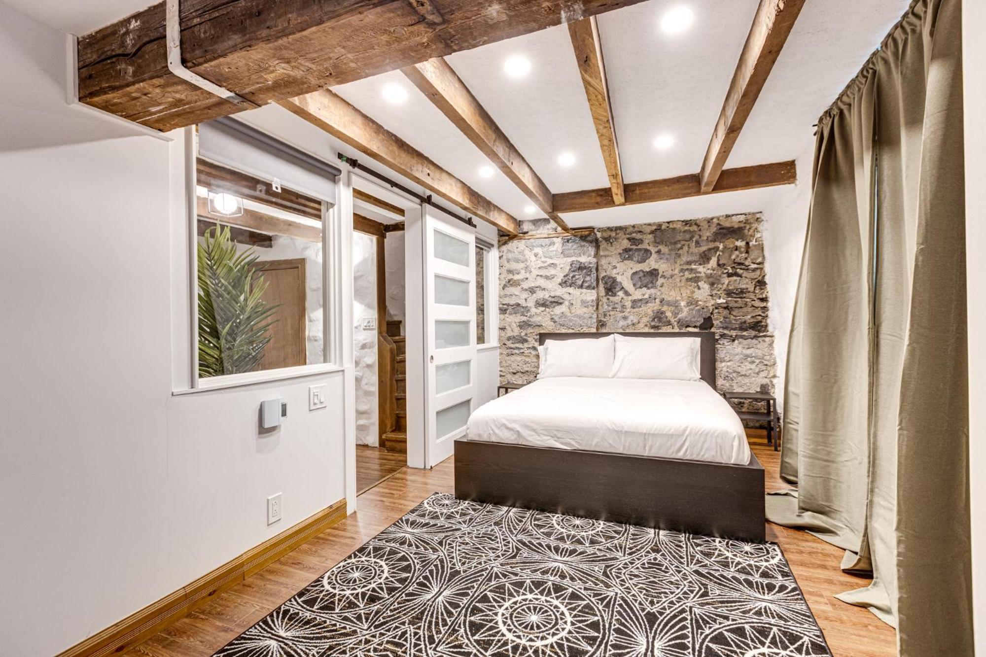 Apartement Saint Andre Montreal Bagian luar foto