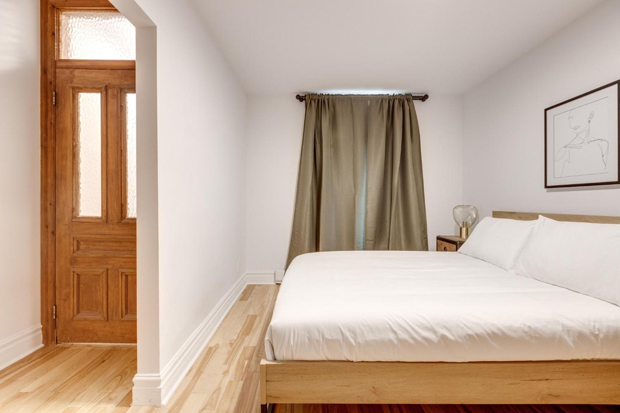 Apartement Saint Andre Montreal Bagian luar foto